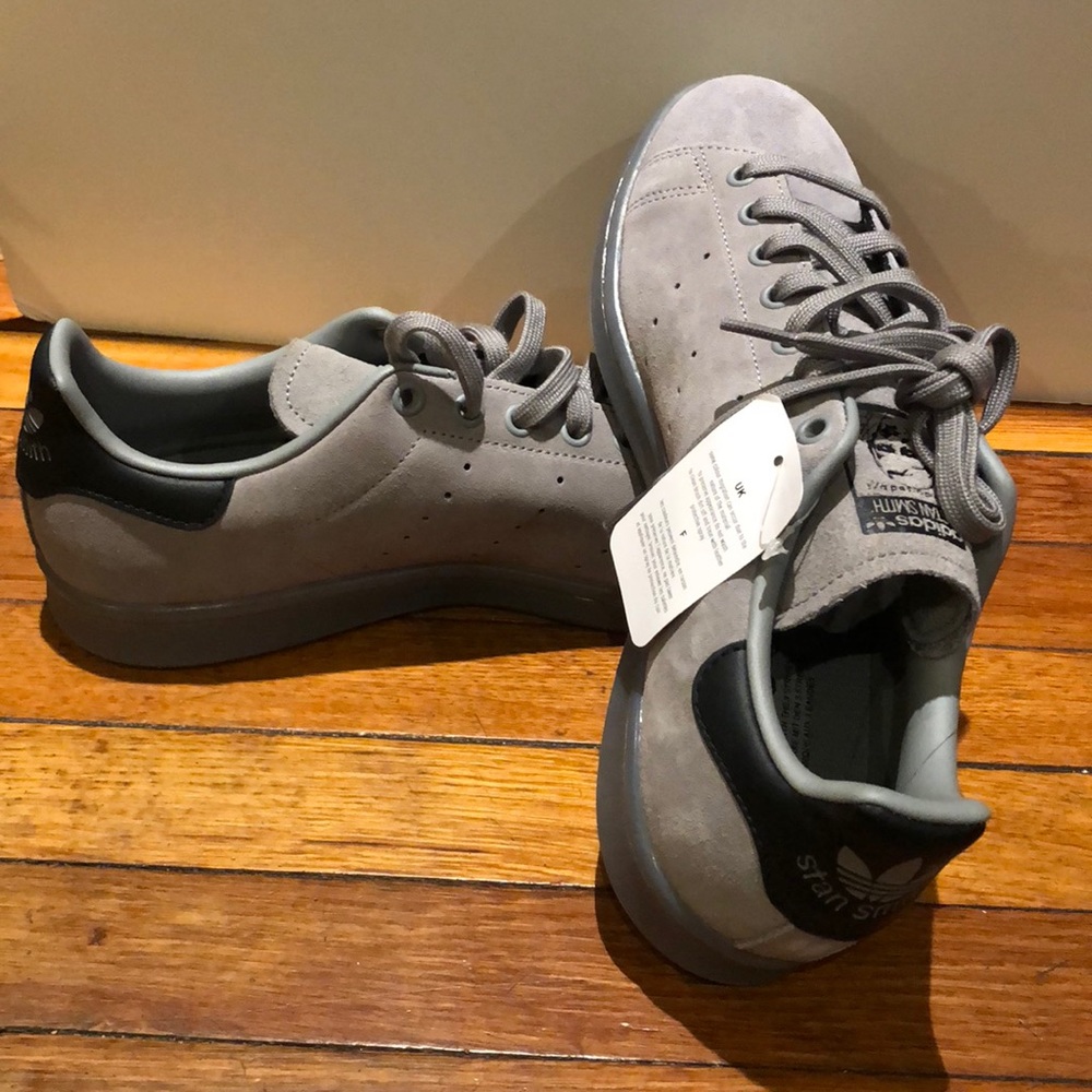 Men’s sneakers